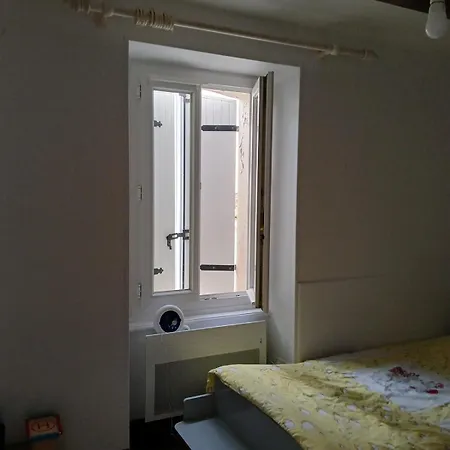 Maison פוזוז'